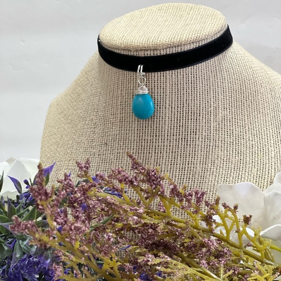 Choker necklace black velvet blue turquoise color necklace drop necklace tear - Picture 3 of 12